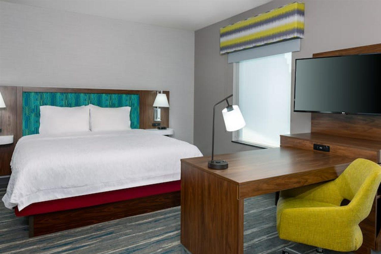 Hampton Inn & Suites Φάρμινγκτον Εξωτερικό φωτογραφία